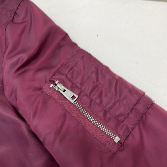 Levis Womens Bomber Jacket Burgundy  Lined Sz S - Picture 11 of 13